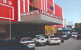 Penuin Hotel Batam